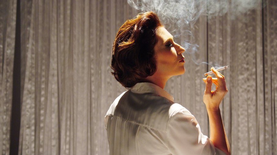 Beth Goulart é fã declarada da literata