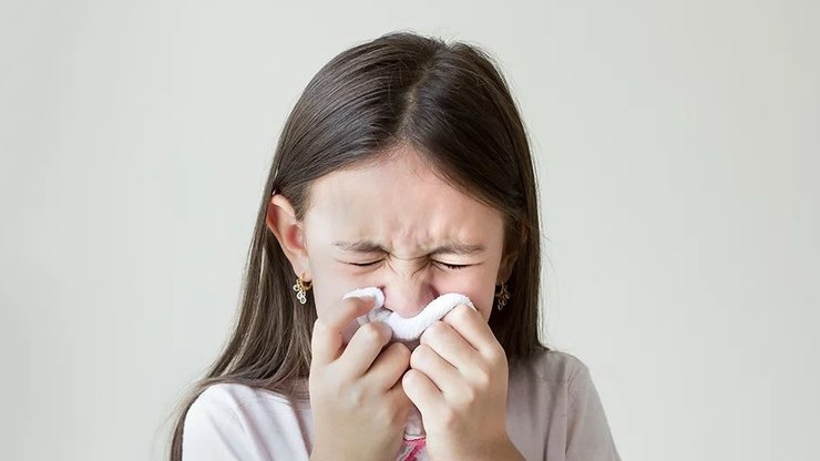 Alergia%20n%C3%A3o%20%C3%A9%20frescura%20e%20pode%20ser%20fatal%2C%20alerta%20imunologista