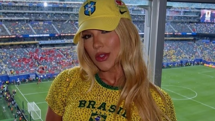 Virginia compra apartamento no “prédio do Neymar”, em Santa Catarina