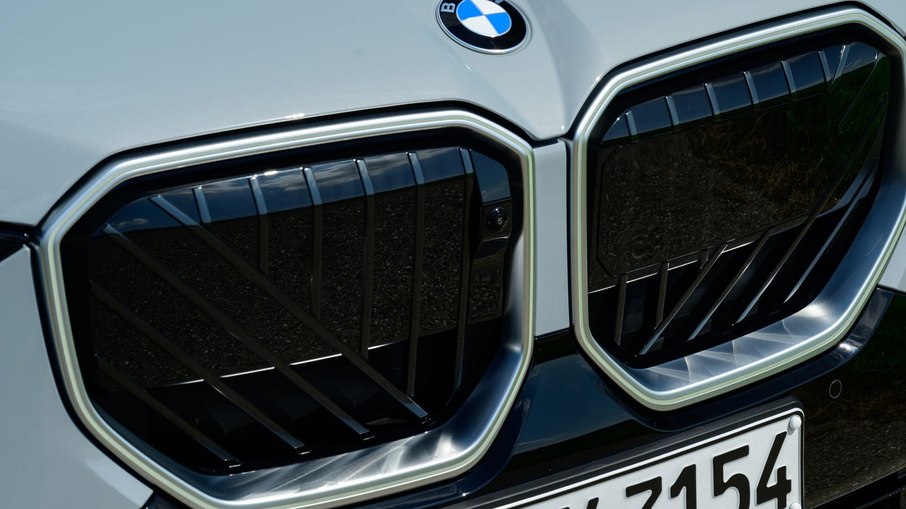 Grade frontal do BMW X3 M50 xDrive