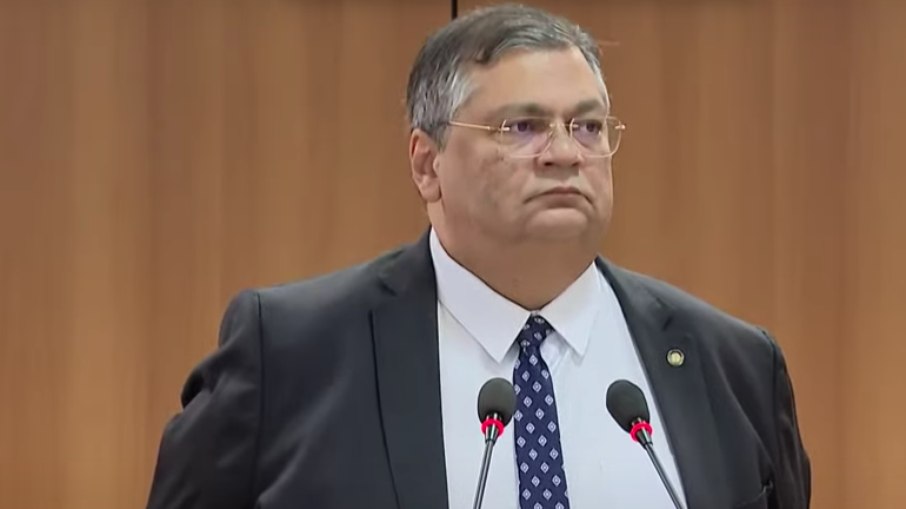 Ministro da Justiça, Flávio Dino, defende mandatos de 11 anos para ministros do STF