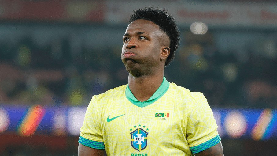 Vinícius ainda está em busca jogar seu melhor futebol na seleção