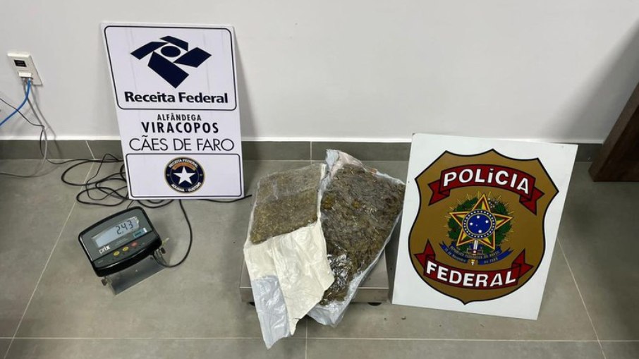 Droga apreendida em Viracopos durante fiscalização de rotina da PF e Polícia Federal.
