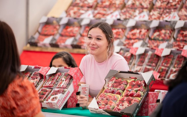 Festa de Flores e Morangos de Atibaia abre até 27/09