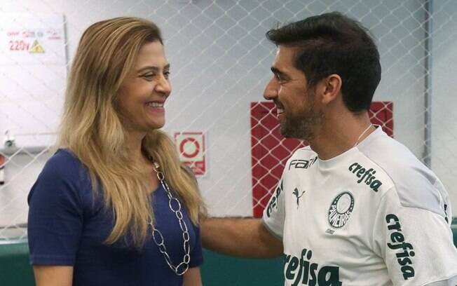 Com o 'fico' de Abel, Palmeiras vai iniciar negociações para renovar contratos após final do Paulista