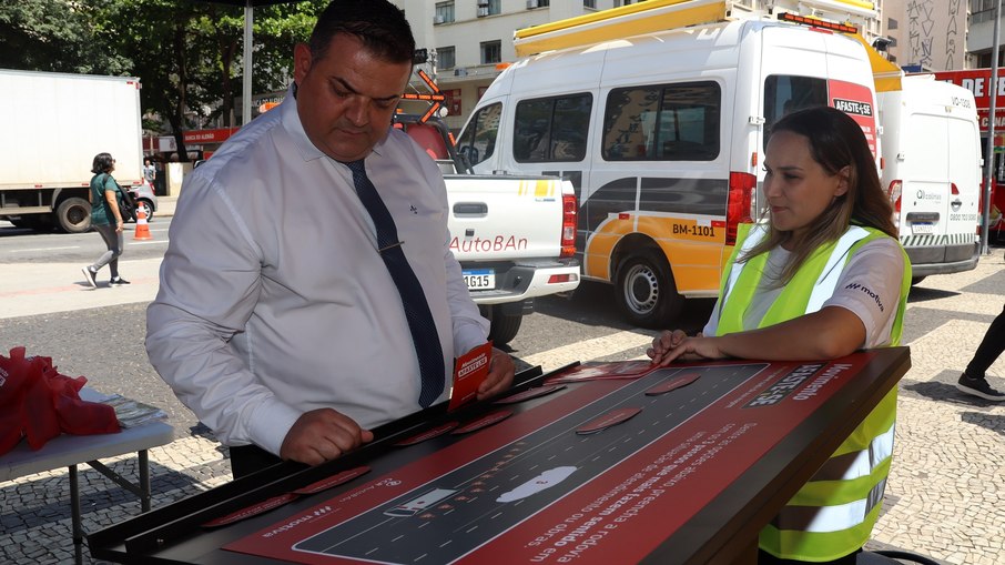Milton James participa de ação do Movimento  Milton James participa de ação do Movimento