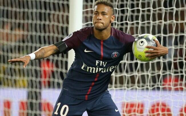 Neymar chegou há poucos meses no PSG e já se fala em sua saída