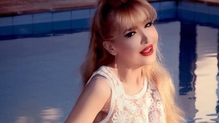 Cantora%20Sol%2C%20%C3%ADcone%20dos%20anos%2080%2C%20morre%20em%20S%C3%A3o%20Paulo
