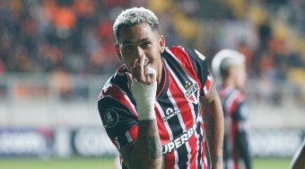 São Paulo vence o Cobresal e garante vaga nas oitavas da Libertadores