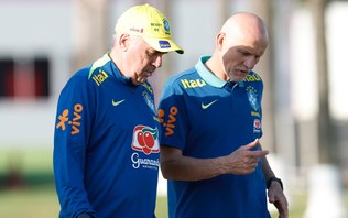 Seleção: Ancelotti esboça time titular que pegará o Equador; veja