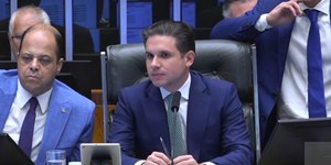 Câmara aprova proposta que reduz penas do 8 de janeiro