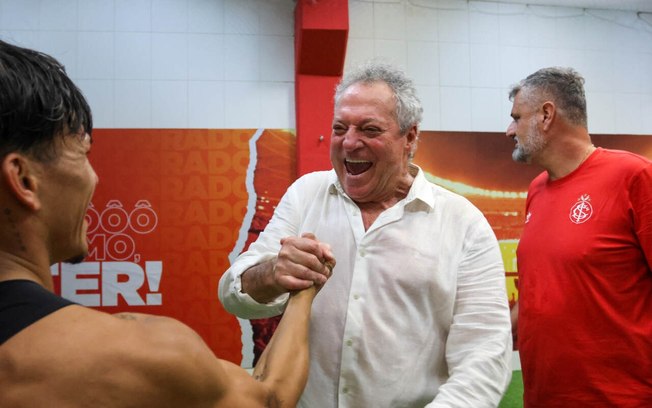 Abel Braga durante sua trajetória pelo Internacional