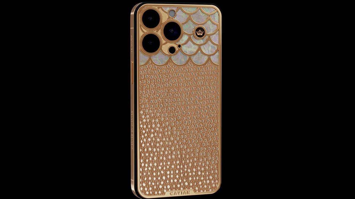 iPhone de luxo feito pela Caviar