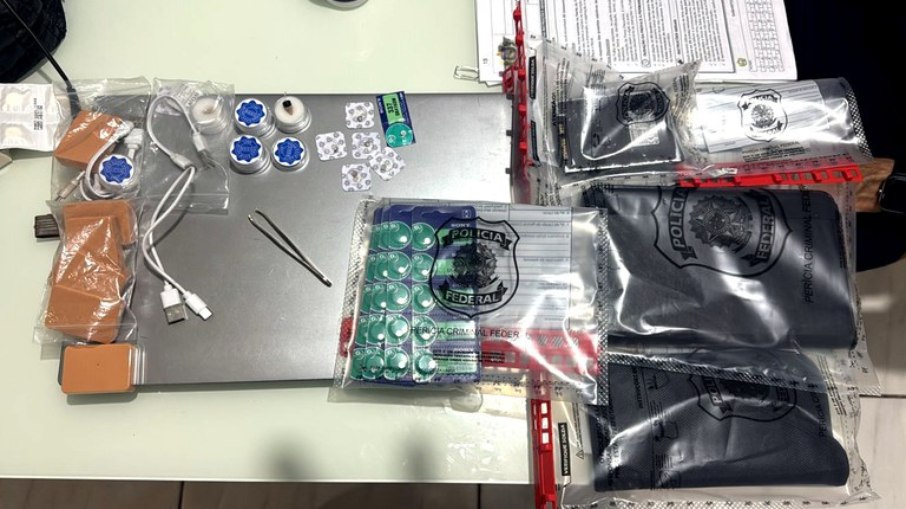 Material apreendido durante a Operação Chiado Material apreendido durante a Operação Chiado