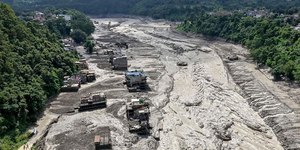 Nepal chega a 626 mortos após avalanche de lama