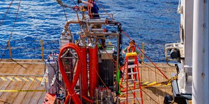 Vulcão submarino gera energia em teste inédito no fundo do mar