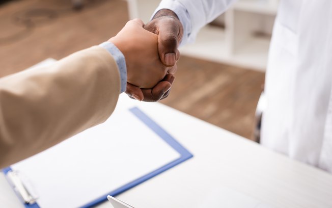 EUA podem enfrentar escassez de 124.000 médicos até 2033
