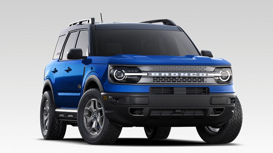 Ford Bronco tem motor turbo EcoBoost 2.0, de 253 cv e torque de 38,7 kgfm, ligado ao câmbio automático de oito marchas