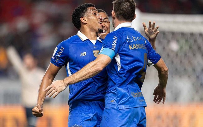 Renato Gaúcho antes da partida no Mangueirão Renato Gaúcho antes da partida no Mangueirão