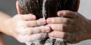 Saiba os cuidados com o cabelo antes, durante e depois do tratamento de câncer