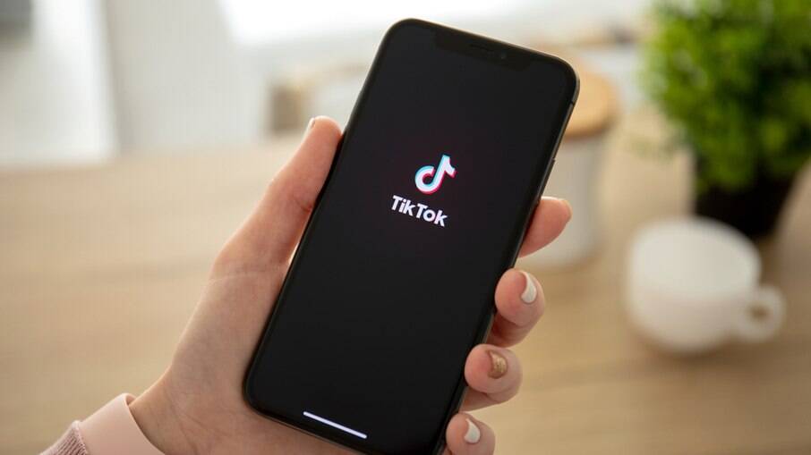 TikTok bane crianças do aplicativo na Itália