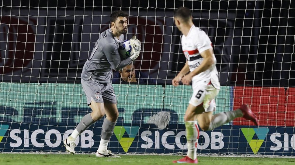 São Paulo encara o Vasco pela 12ª rodada do Brasileirão São Paulo encara o Vasco pela 12ª rodada do Brasileirão