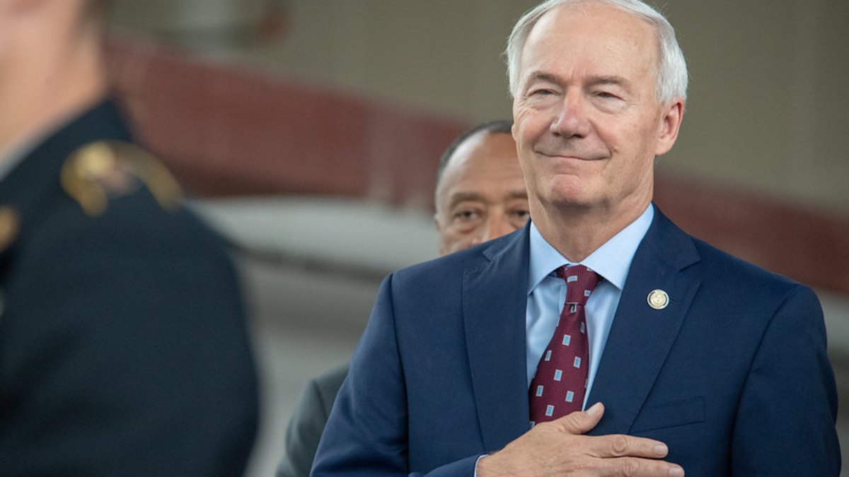 Asa Hutchinson, ex-governador do Arkansas, disse que vai entrar na corrida presidencial para 2024