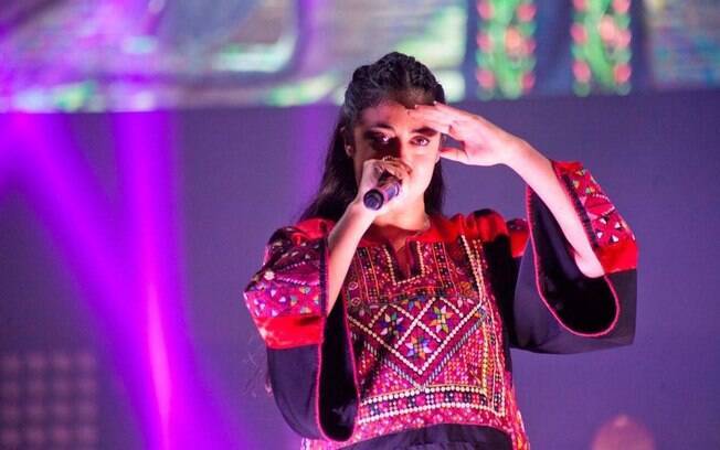A cantora tornou-se a primeira mulher do hip hop árabe