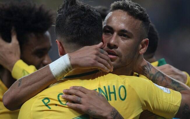 O Brasil enfrenta a Colômbia nesta terça-feira (5), às 17h30; jogo mexerá com a programação da Globo
