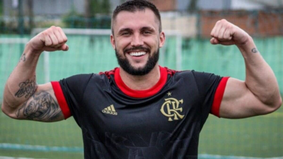 Ex-Fut 7 do Flamengo, Arthur Picoli desabafa após ser associado com caso de estupro