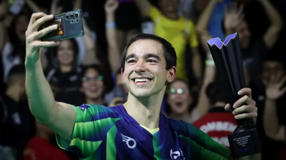 Brasileiro comemorou título ao lado da torcida em Foz do Iguaçu