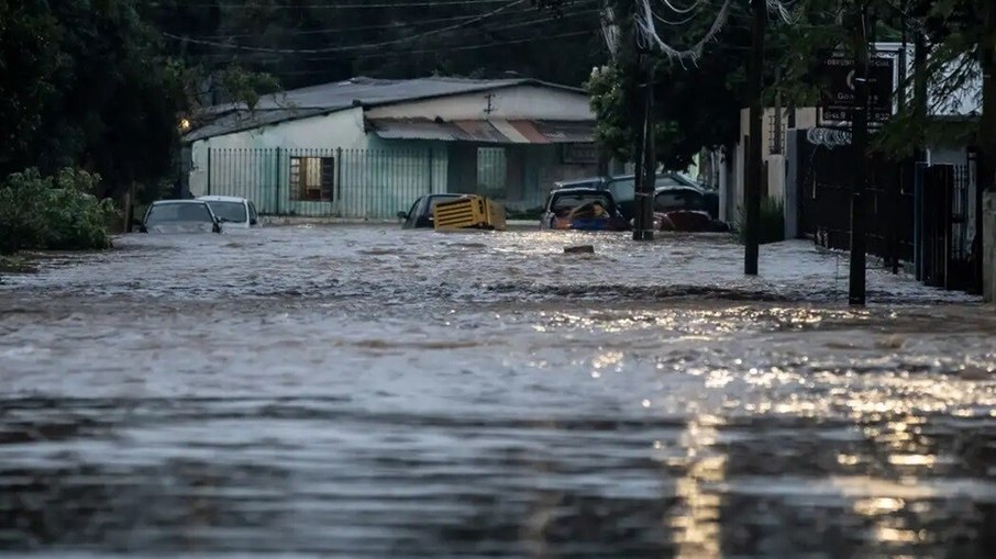 Rio Grande do Sul investiga 800 casos suspeitos de leptospirose