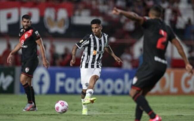 Após elogio de Gérson, Allan, do Atlético-MG comenta sonho de defender a Seleção