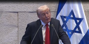 "É o início de uma era de fé e esperança", diz Trump em Israel