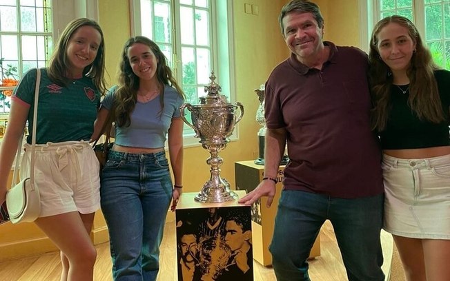 Família de Carlos Castilho se emociona com homenagem ao ídolo do Fluminense 