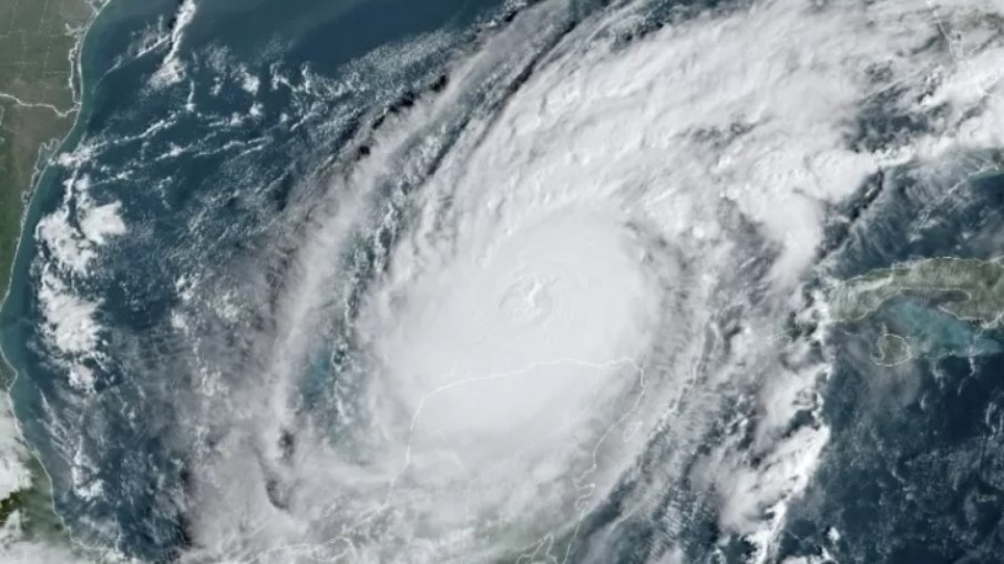 A chegada da supertempestade tropical à Flórida, nos Estados Unidos, tomou conta do noticiário na segunda semana de outubro.