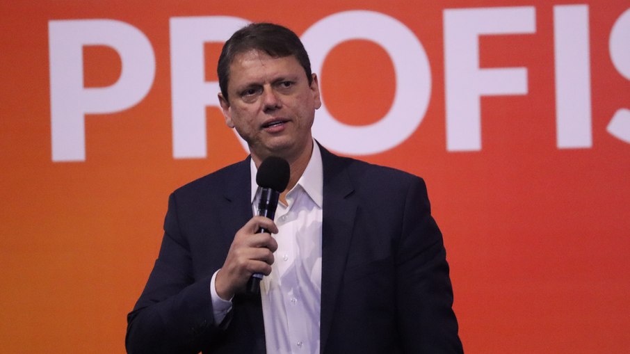 Tarcísio no palco Tarcísio no palco