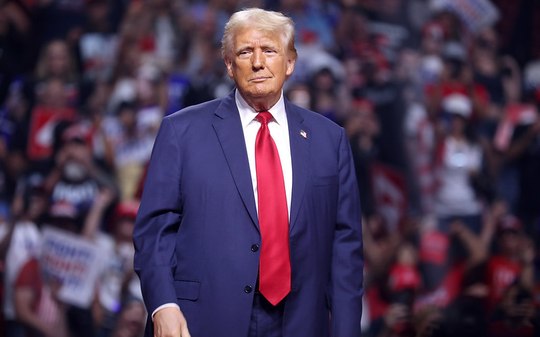 Trump se pronuncia após norte-americano ser eleito novo papa