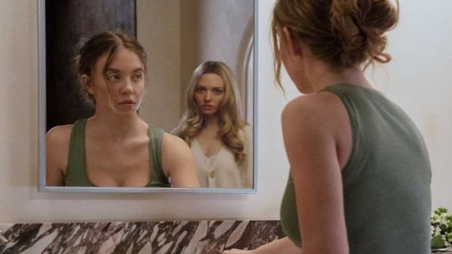 A Empregada A Empregada