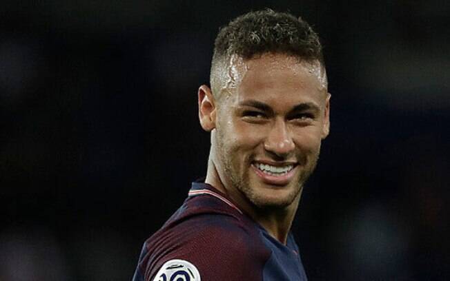 Neymar receberá belo bônus do PSG caso vença a Bola de Ouro