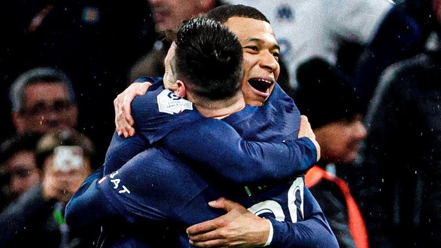 Mbappé e Messi brilharam na vitória do PSG