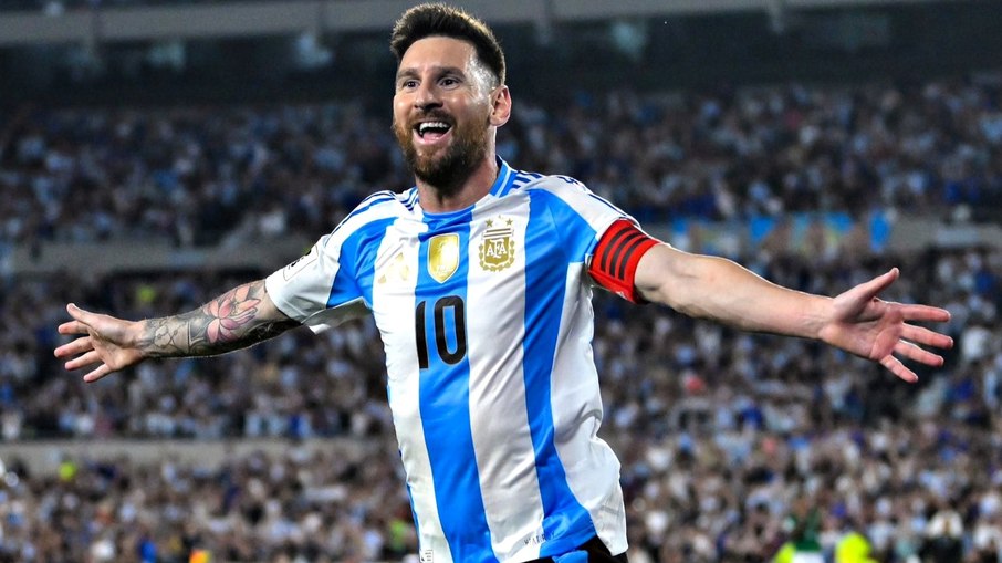 Messi anotou seu 10º hat-trick pela Argentina