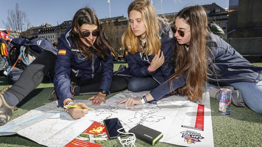 No 'Red Bull You Can Make It', jovens de todo o mundo têm a oportunidade de conhecer a Europa