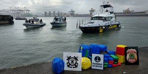 PF apreende 150 kg de cocaína em navio com destino à Holanda