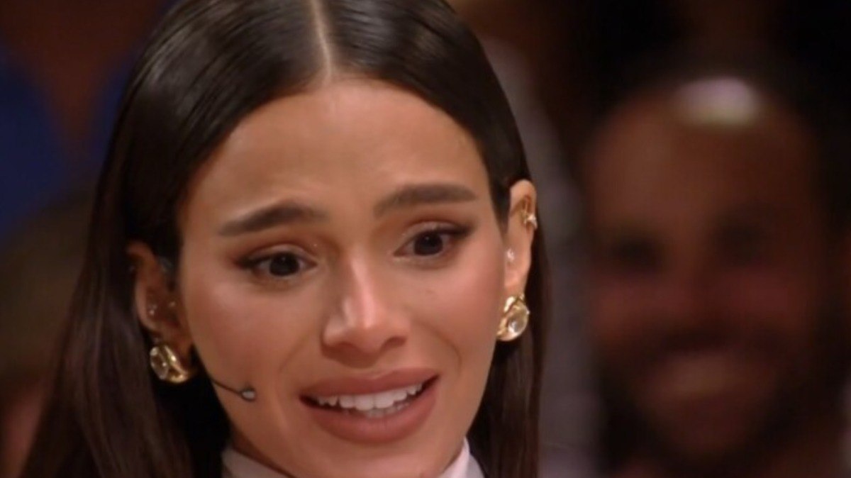 Bruna Marquezine surpreende com sinceridade ao citar ex