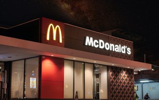 McDonald's: descontar domingo de folga é grave, diz advogado