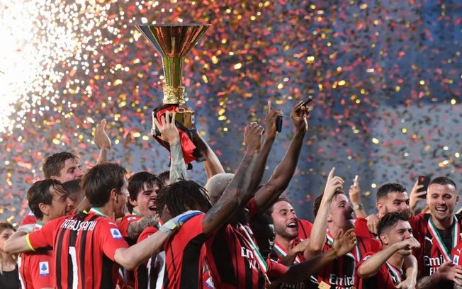 Milan anuncia venda bilionária do clube para fundo norte-americano