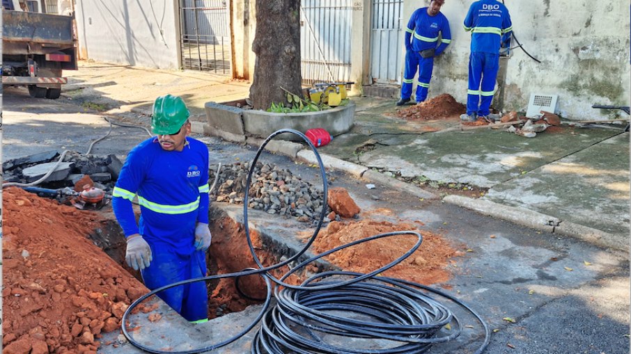 Com troca de redes, Campinas deixou de retirar 3 bilhões de litros de água do rio por conta da redução de vazamentos. Com troca de redes, Campinas deixou de retirar 3 bilhões de litros de água do rio por conta da redução de vazamentos.