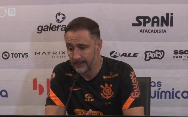 Bom jogo e gramado miserável: Vítor Pereira analisa revés