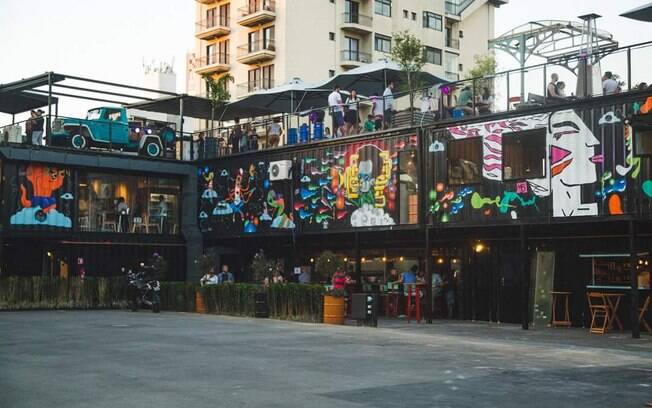 Pré-Carnaval gratuito no terraço do Lá Em Cima Bar